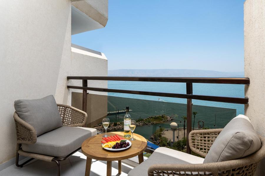 Leonardo Plaza Hotel Tiberias Exterior photo